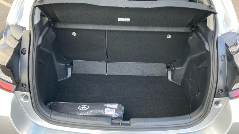 Toyota Yaris 1.5 Hybrid Icon 5dr CVT Hybrid Hatchback